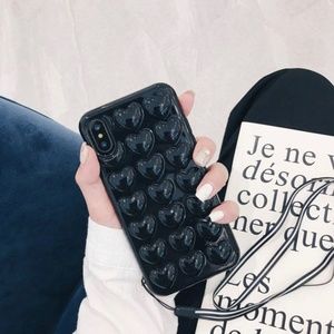 iPhone Black 3D Hearts Case